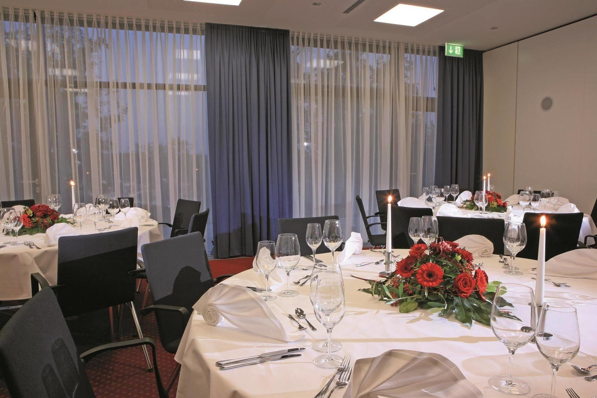 Schlosshotel Hellenstein Heidenheim an der Brenz Restaurant photo